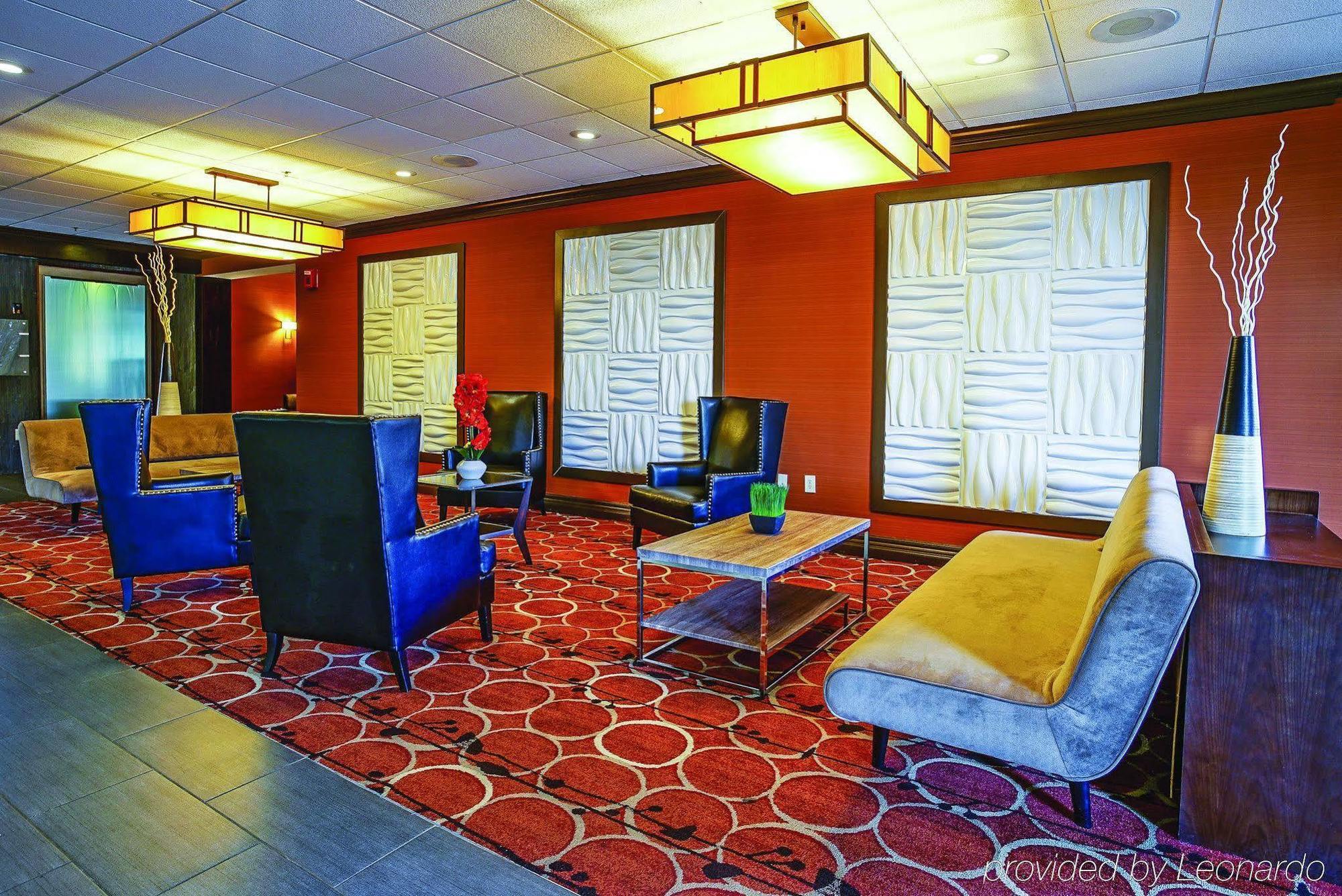 Holiday Inn & Suites Philadelphia-Runnemede/Exit 3-New Jersey Turnpike Exterior photo